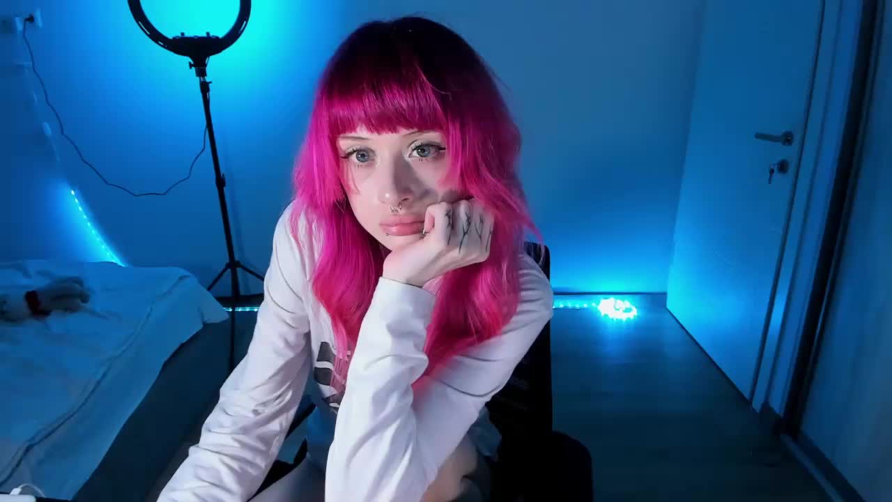 mnepohuyy Adult Chat September 6, 2026