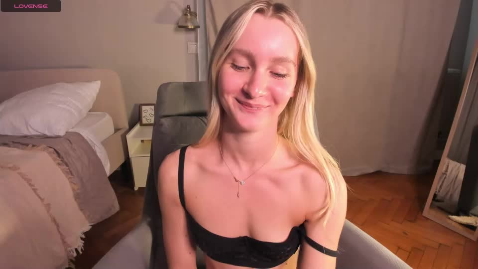 meganhenns Adult Chat September 6, 2026