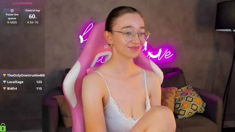 lucyy_green Adult Chat September 6, 2026