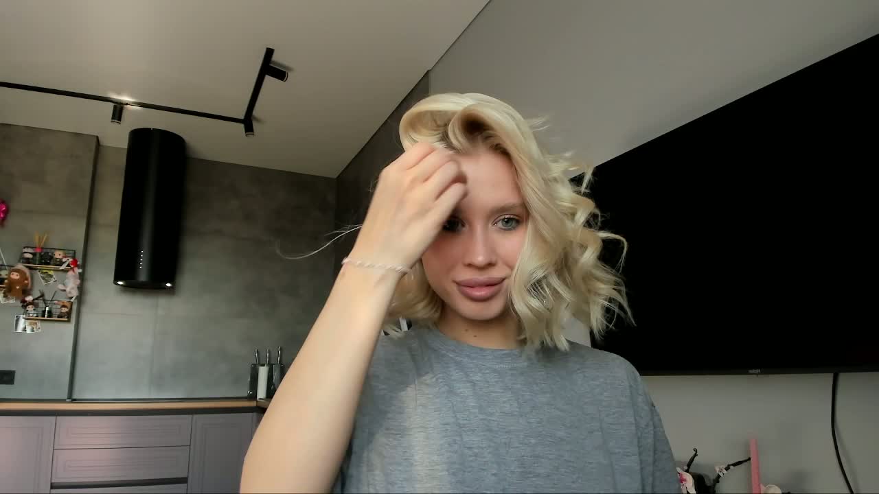 Sunlovv Adult Chat September 6, 2026