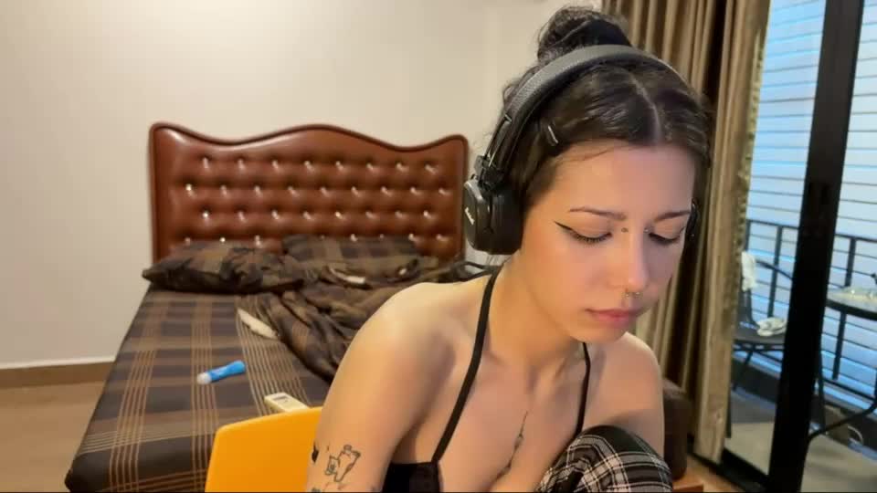 wavy_nights Adult Chat September 6, 2026
