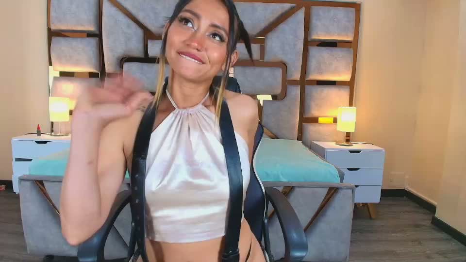 emmily_thompsonn Adult Chat September 7, 2026