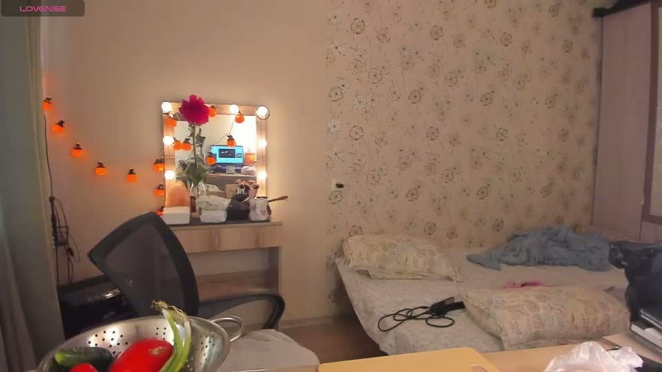 alice_next_door_ Adult Chat September 7, 2026