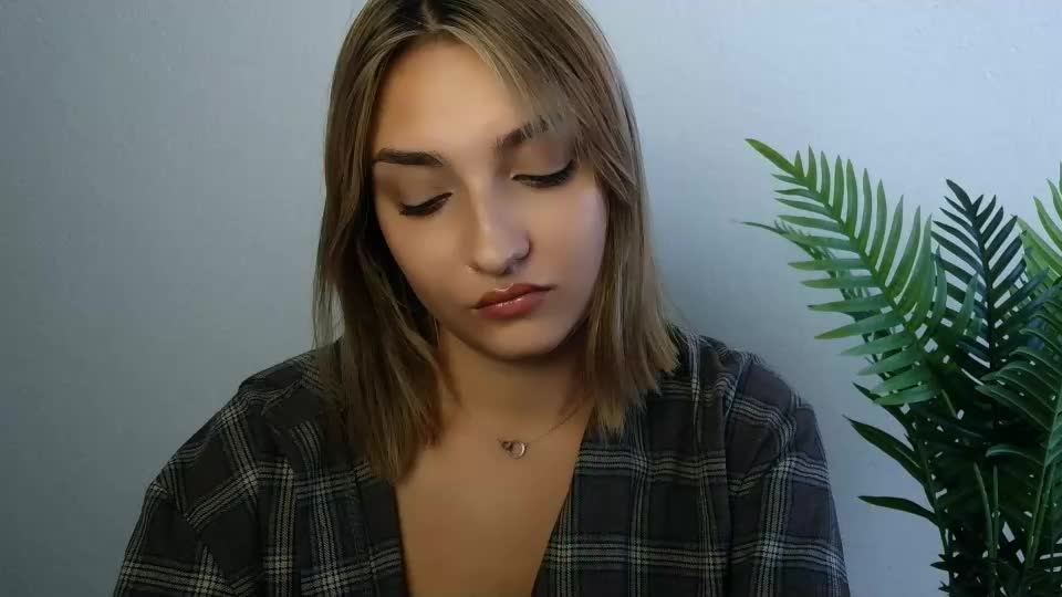 veryveryshygirl Adult Chat September 7, 2026
