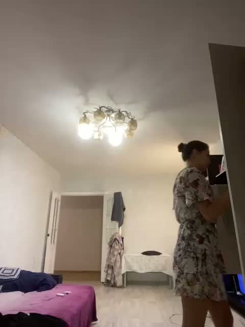 Hotkate77 Adult Chat September 7, 2026