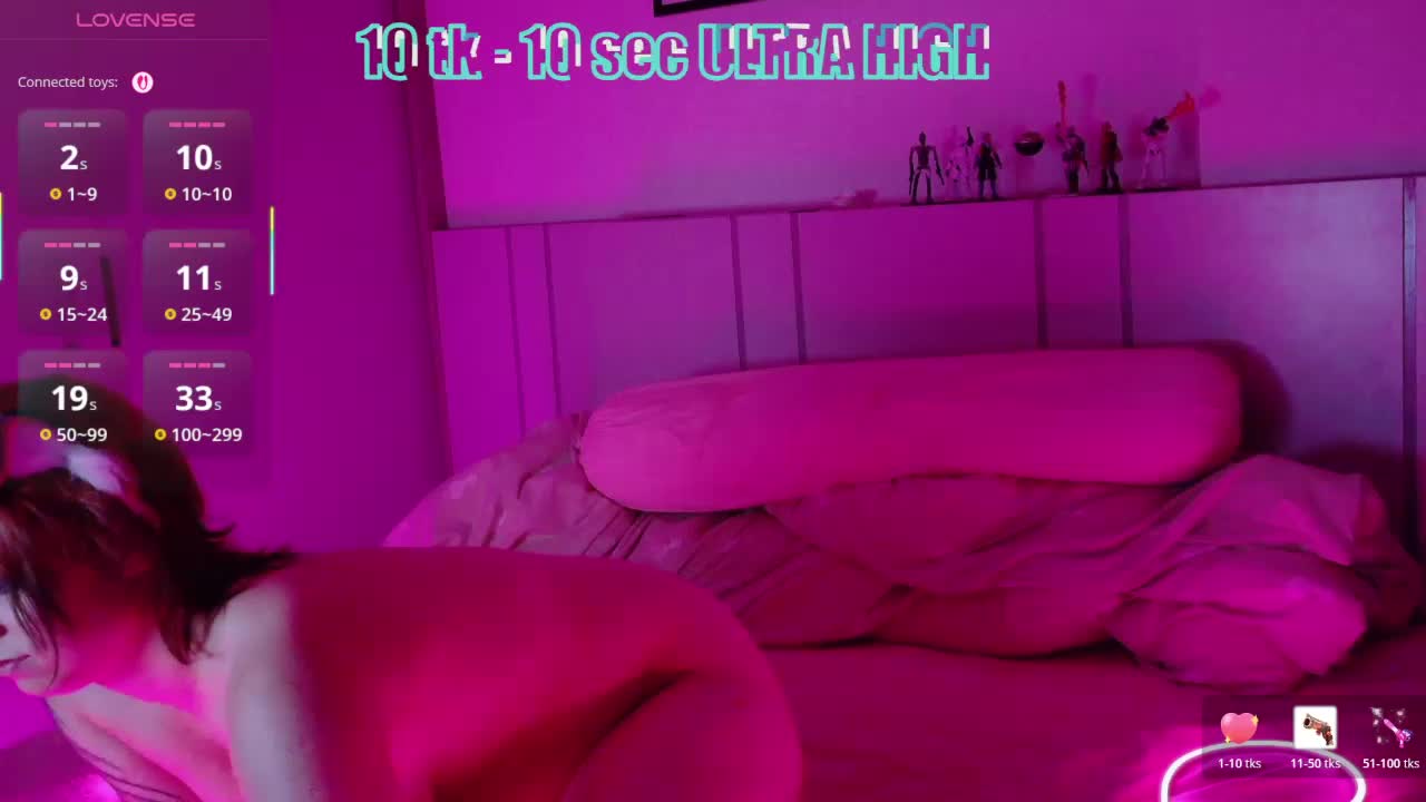 Red-RoxyFoxy Adult Chat September 7, 2026