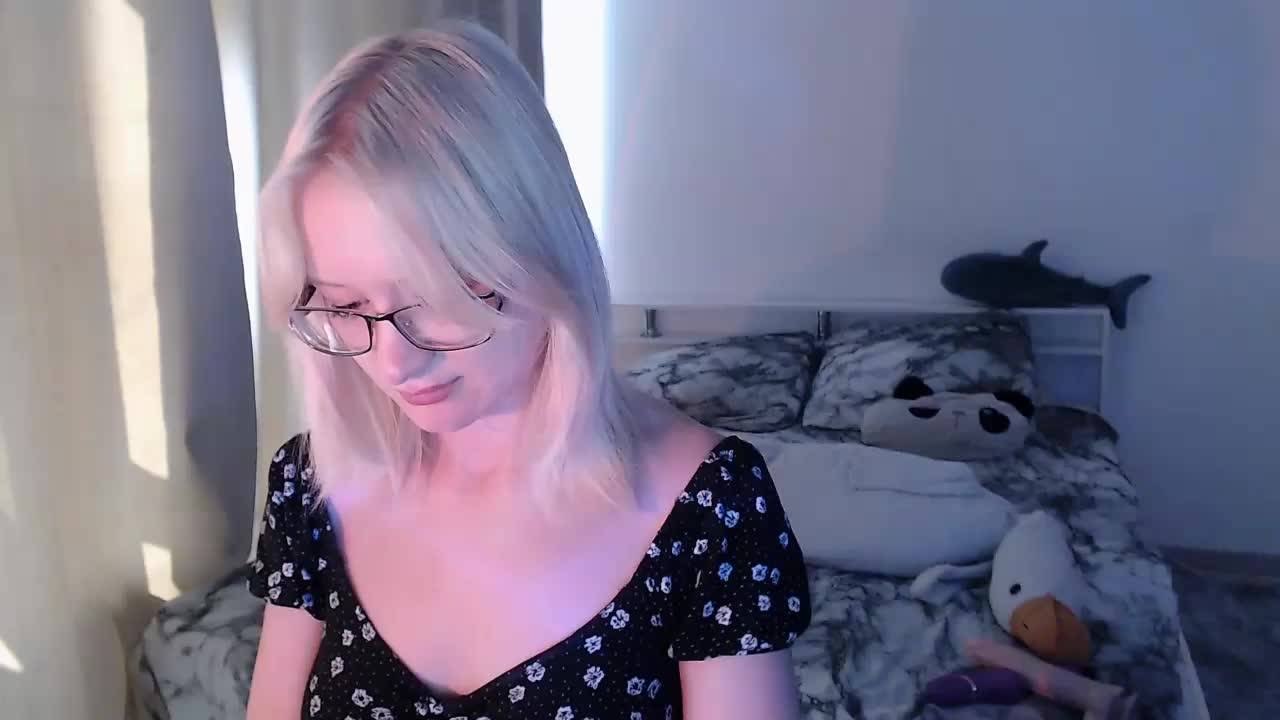 ChloeElegia Adult Chat September 7, 2026