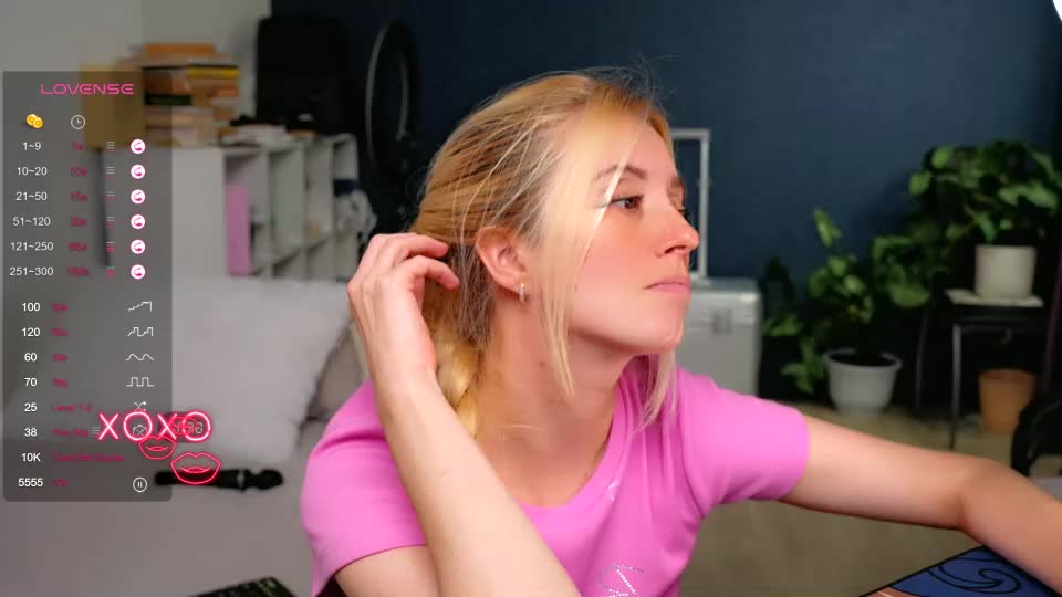super_peach_stream Adult Chat September 8, 2026
