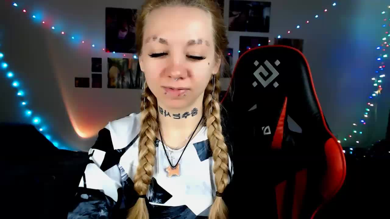 Nica-Kawaii Adult Chat September 7, 2026
