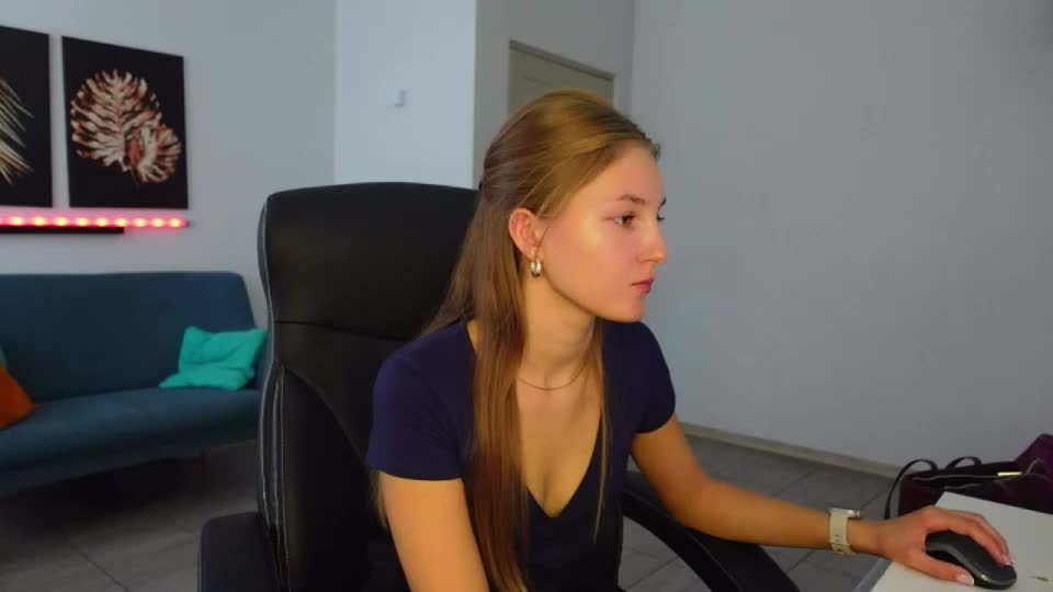 agelina_summer Adult Chat September 7, 2026