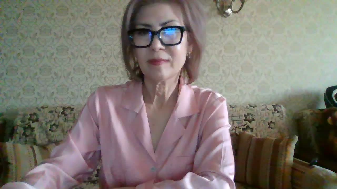 ElegantLady00 Adult Chat September 7, 2026