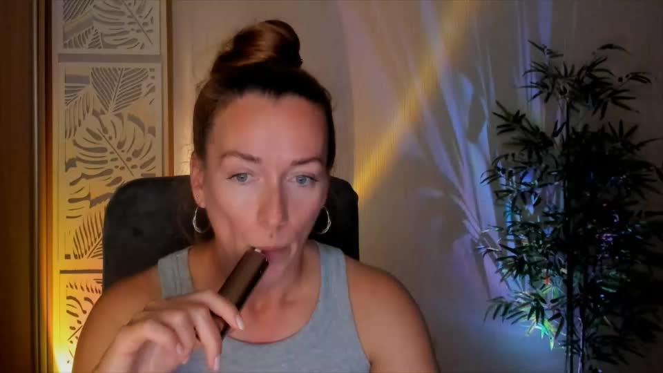 save_the_qween Adult Chat September 7, 2026