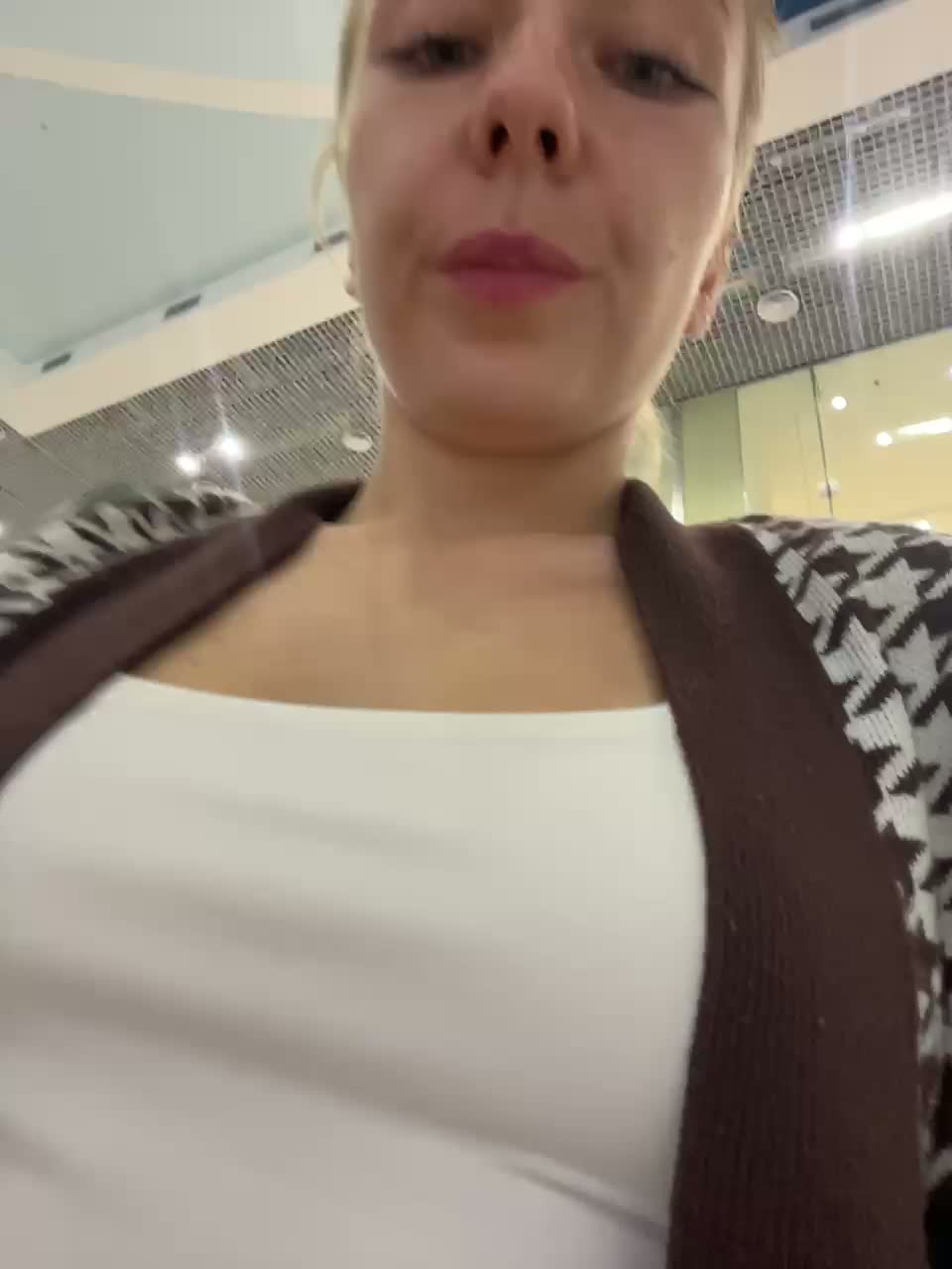 JJane- Adult Chat September 7, 2026