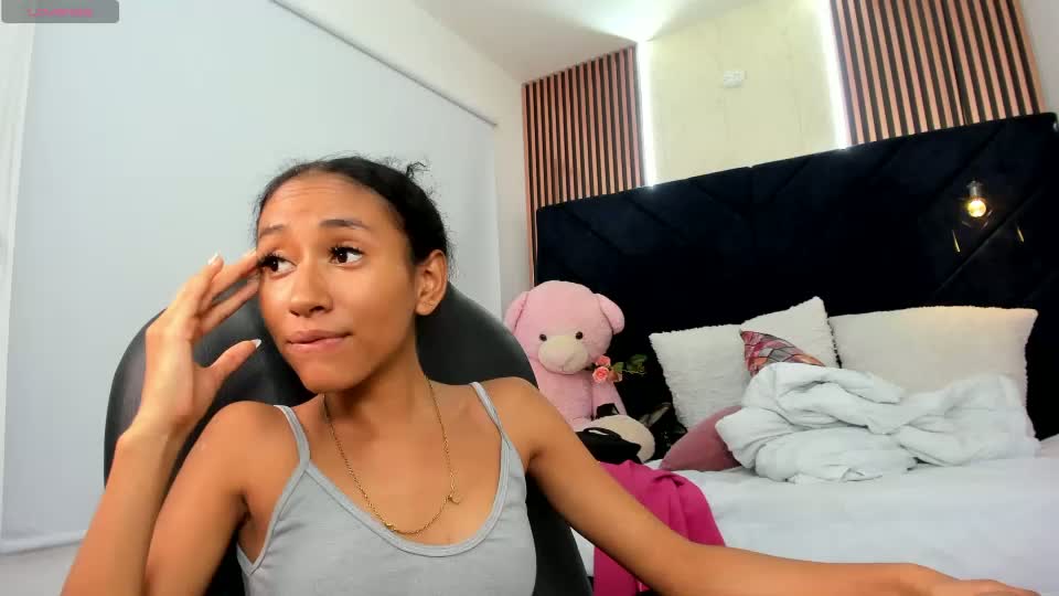 vicky_castillo Adult Chat September 7, 2026