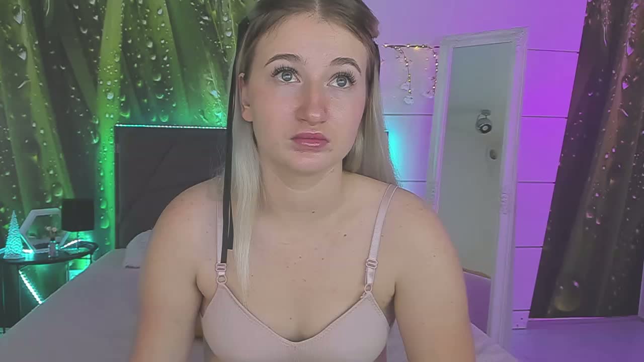 HollyTaillor Adult Chat September 7, 2026