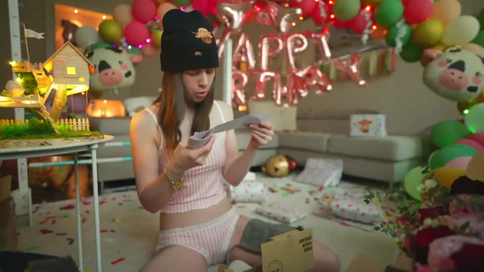 newchloe18 Adult Chat September 8, 2026