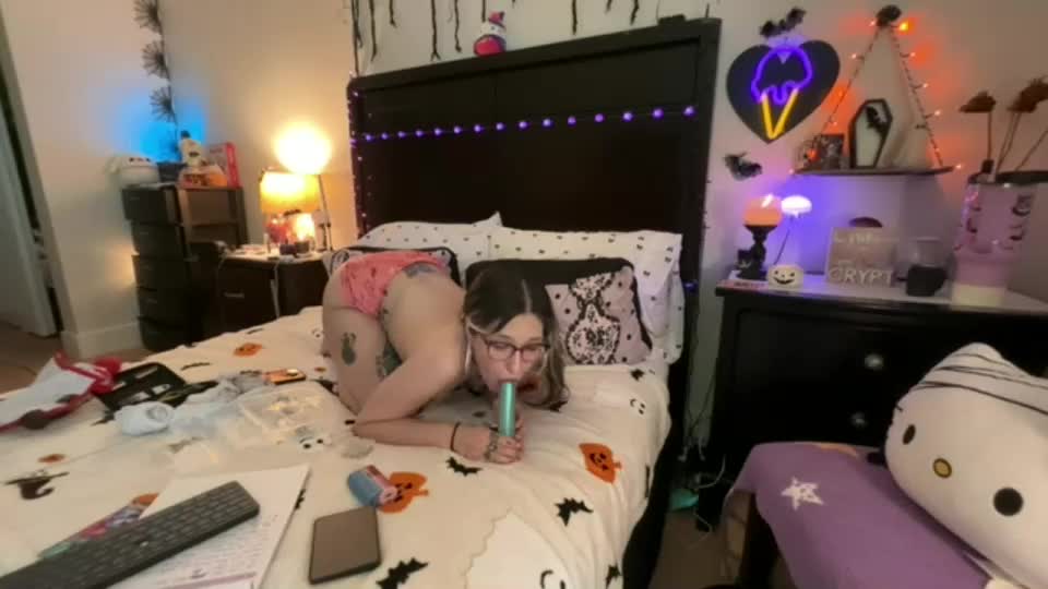 gothbaby305 Adult Chat September 7, 2026