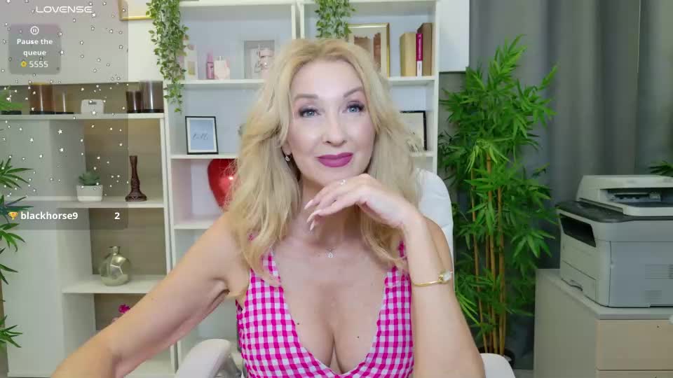 ladyleea Adult Chat September 8, 2026