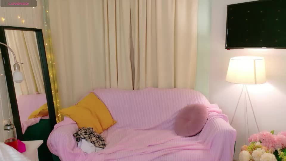 tinasiner Adult Chat September 8, 2026