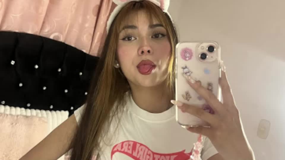 sweet_hannaah Adult Chat September 8, 2026
