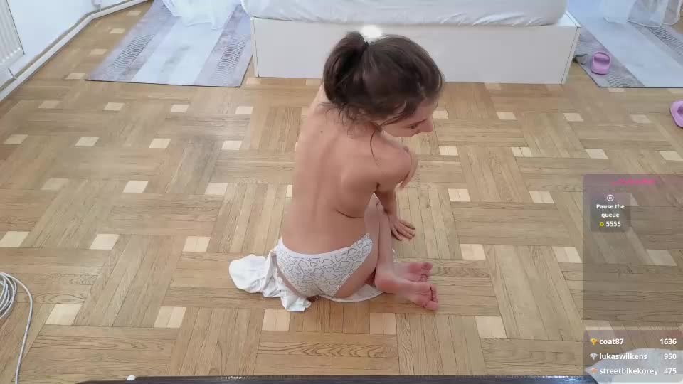 little__lunaa Adult Chat September 9, 2026