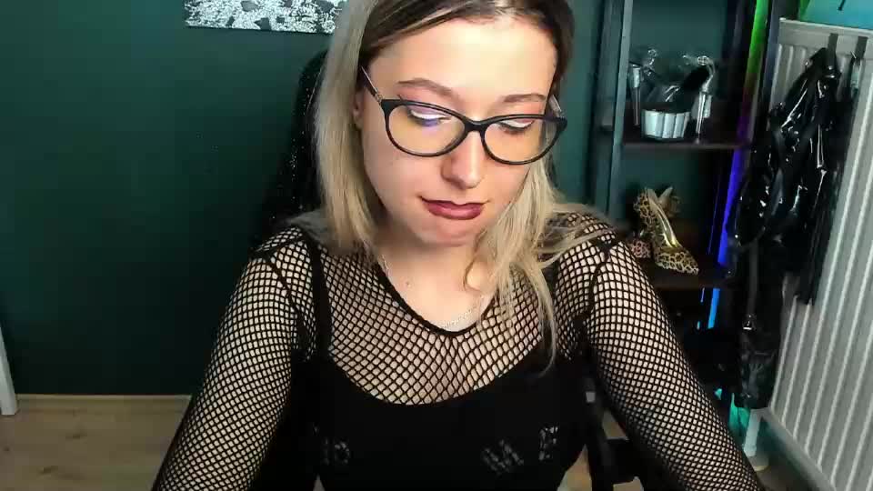 heidi_pleasure Adult Chat September 8, 2026