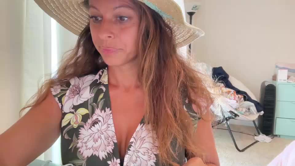 amysmilez Adult Chat September 9, 2026