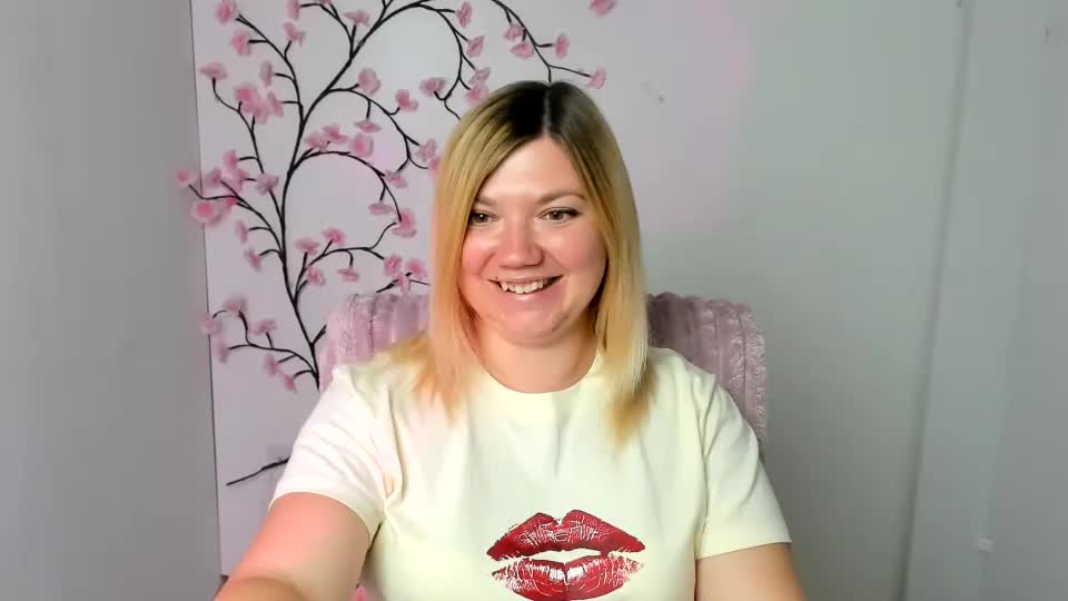 molly_moree Adult Chat September 9, 2026