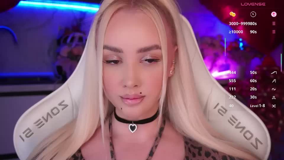 blond_diamond Adult Chat September 9, 2026