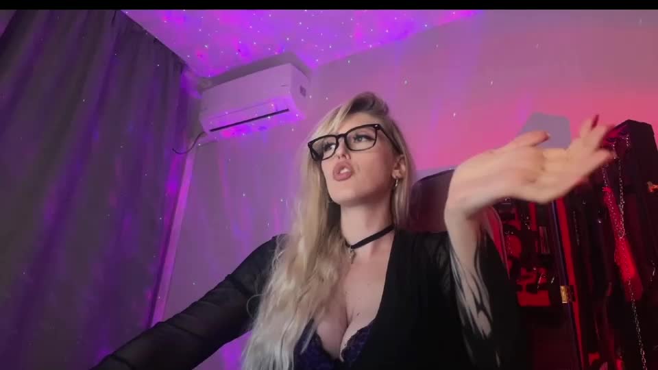 liya_ray Adult Chat September 9, 2026