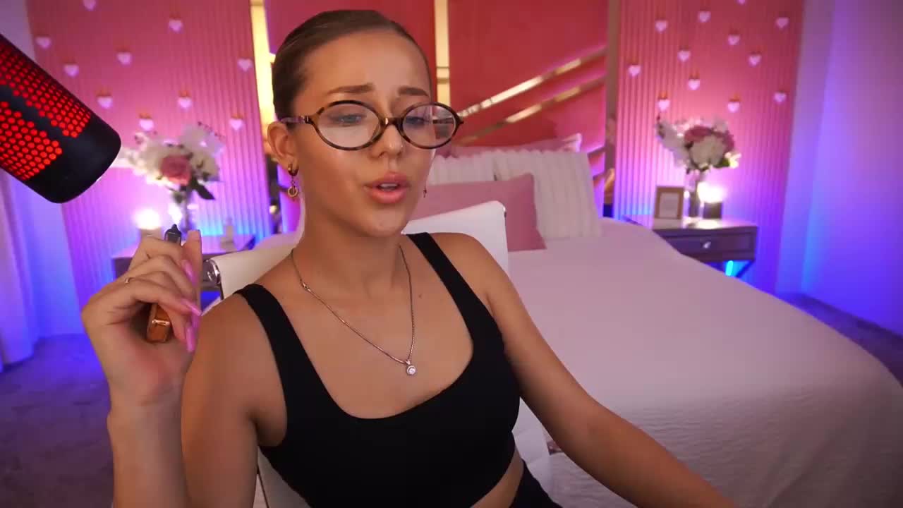 LoveeDove Adult Chat September 9, 2026