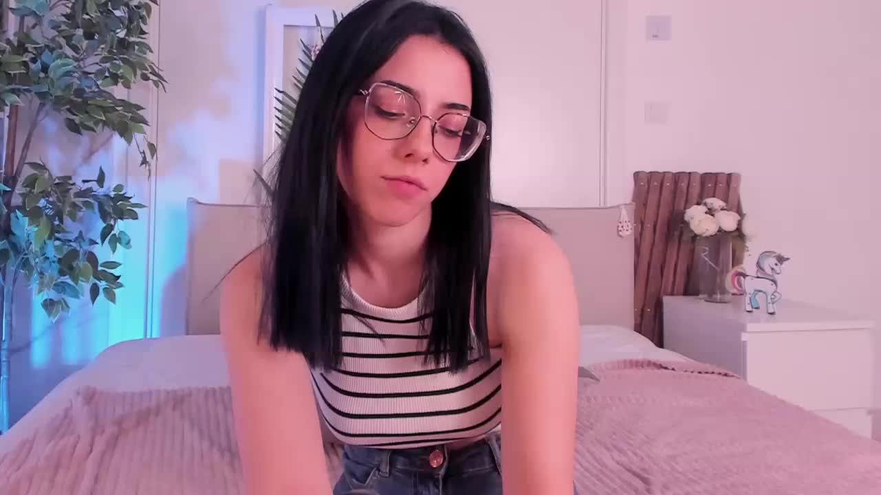 NaoimiMay Adult Chat September 9, 2026
