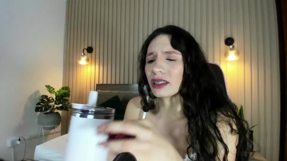 valeryn_rosse Adult Chat September 9, 2026