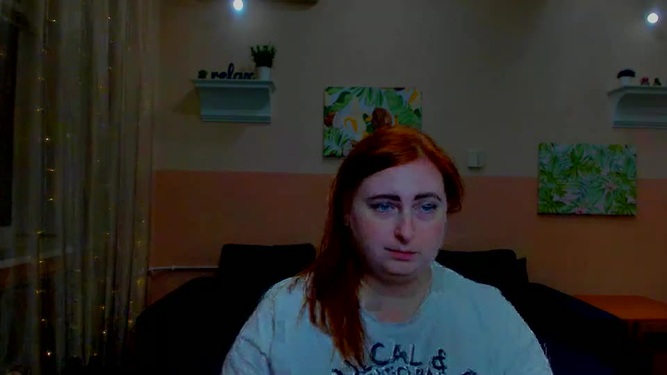 alicia_side_red Adult Chat September 10, 2026