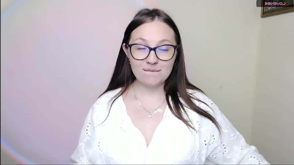 luizaheems_ Adult Chat September 9, 2026