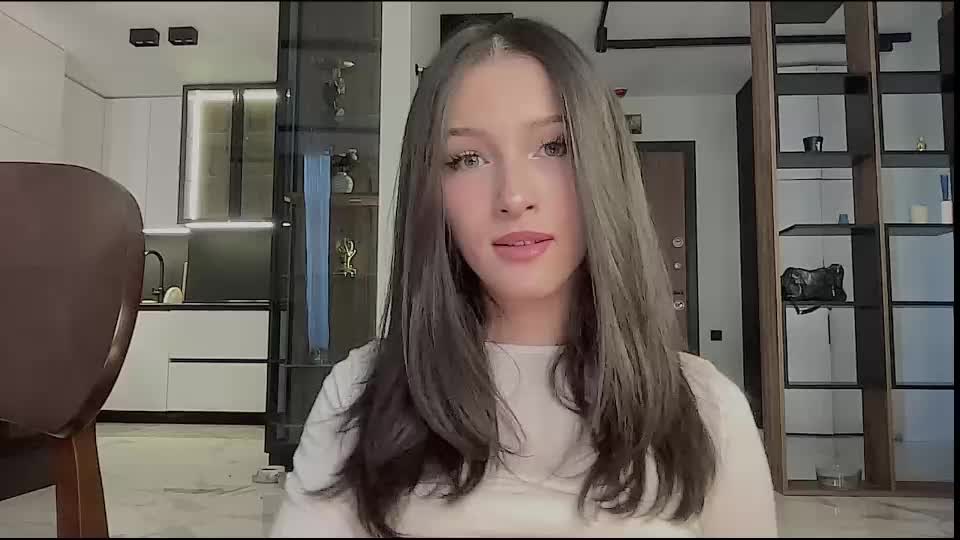 bella_hayes Adult Chat September 9, 2026