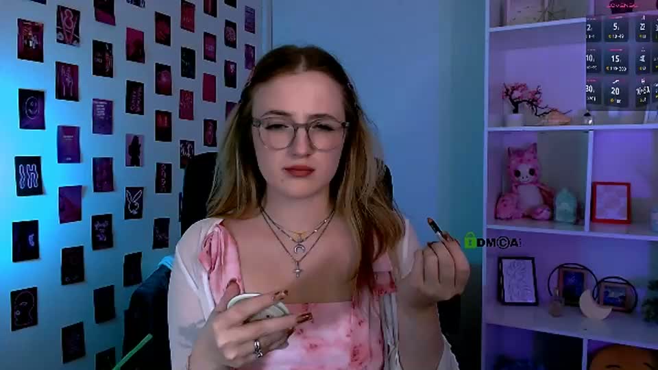 luna_berryy Adult Chat September 9, 2026