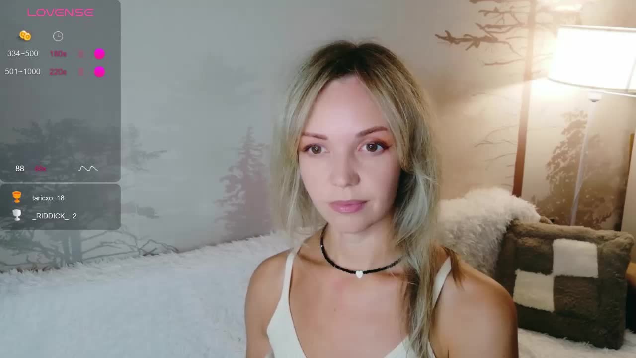 Red_Rose_98 Adult Chat September 10, 2026