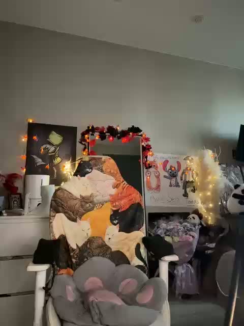 MiniNika Adult Chat September 10, 2026