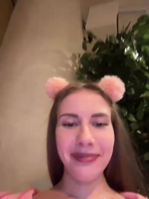 VikkiExtraCheese Adult Chat September 10, 2026