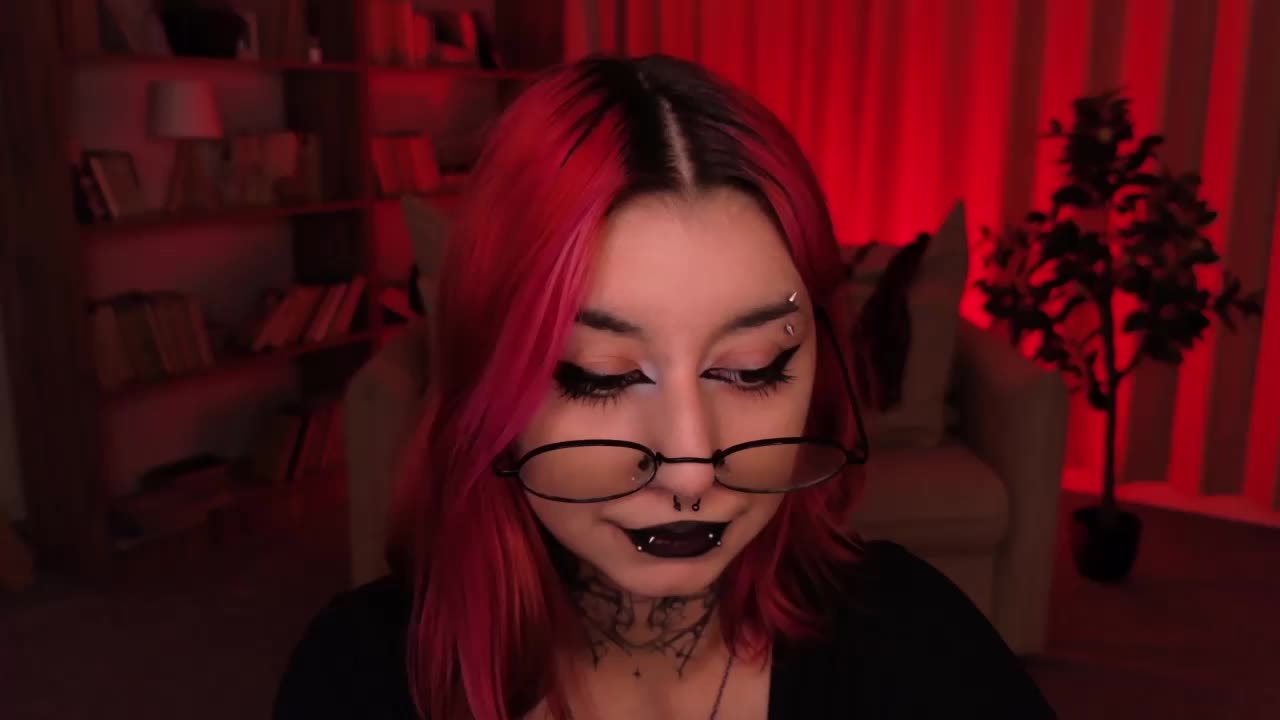 MistressMarcelline Adult Chat September 10, 2026