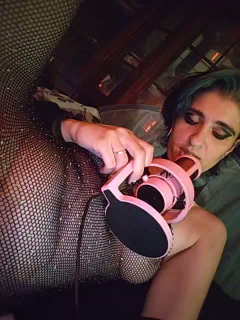 CrazySquirtSiren Adult Chat September 10, 2026