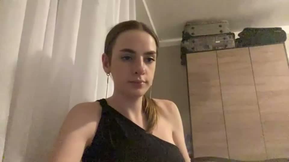 suzannetigerino Adult Chat September 11, 2026