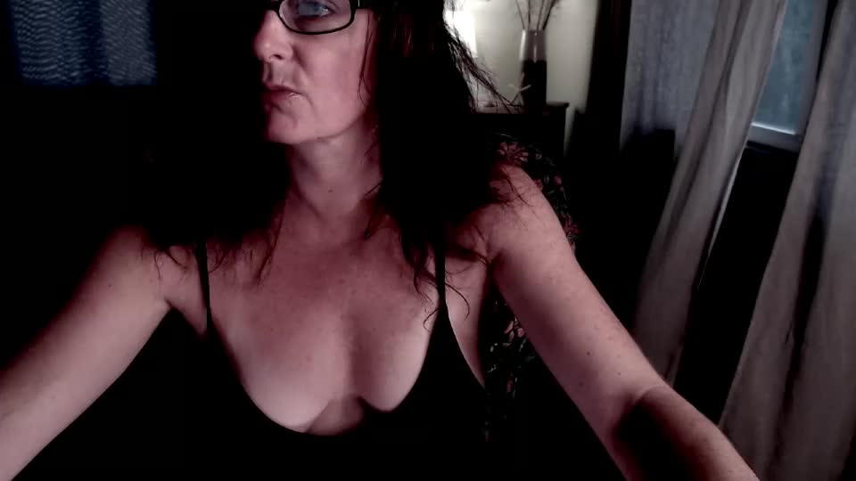 raven_feathers Adult Chat September 10, 2026