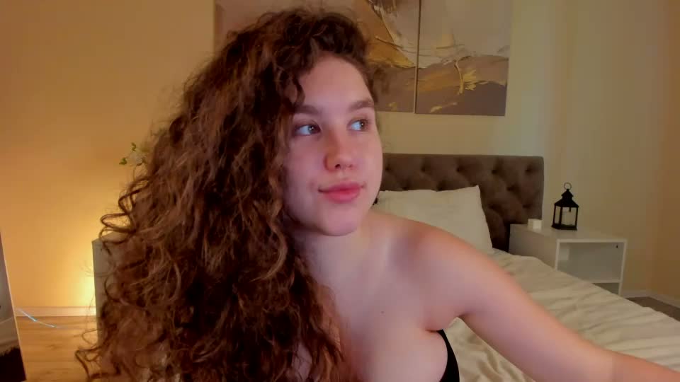 ariella_sol Adult Chat September 11, 2026