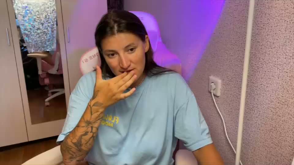 katrin_kristal Adult Chat September 11, 2026