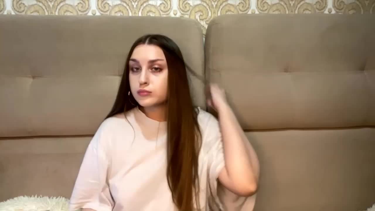 EmelineVayda Adult Chat September 11, 2026