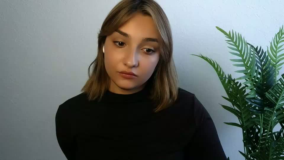 veryveryshygirl Adult Chat September 11, 2026