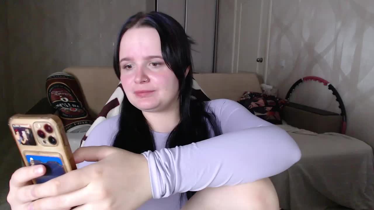 Lizzi-Peach Adult Chat September 11, 2026