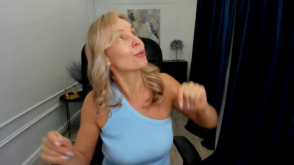 vivianlirei Adult Chat September 11, 2026